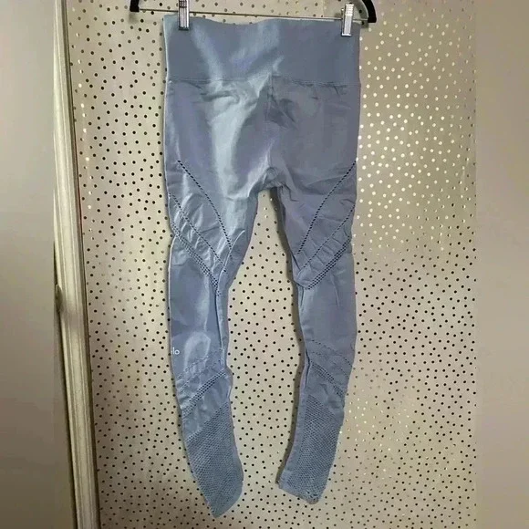 ALO Yoga Sky Blue Textured High-Waist Leggings - Picture 8 of 9